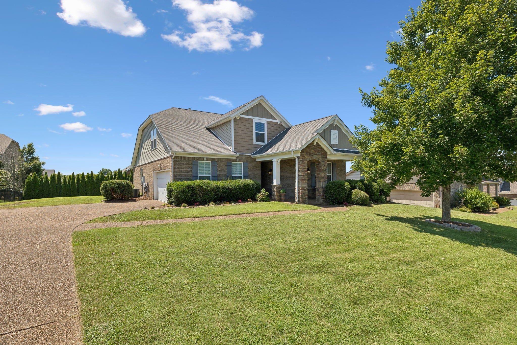 2293 Dewey Dr