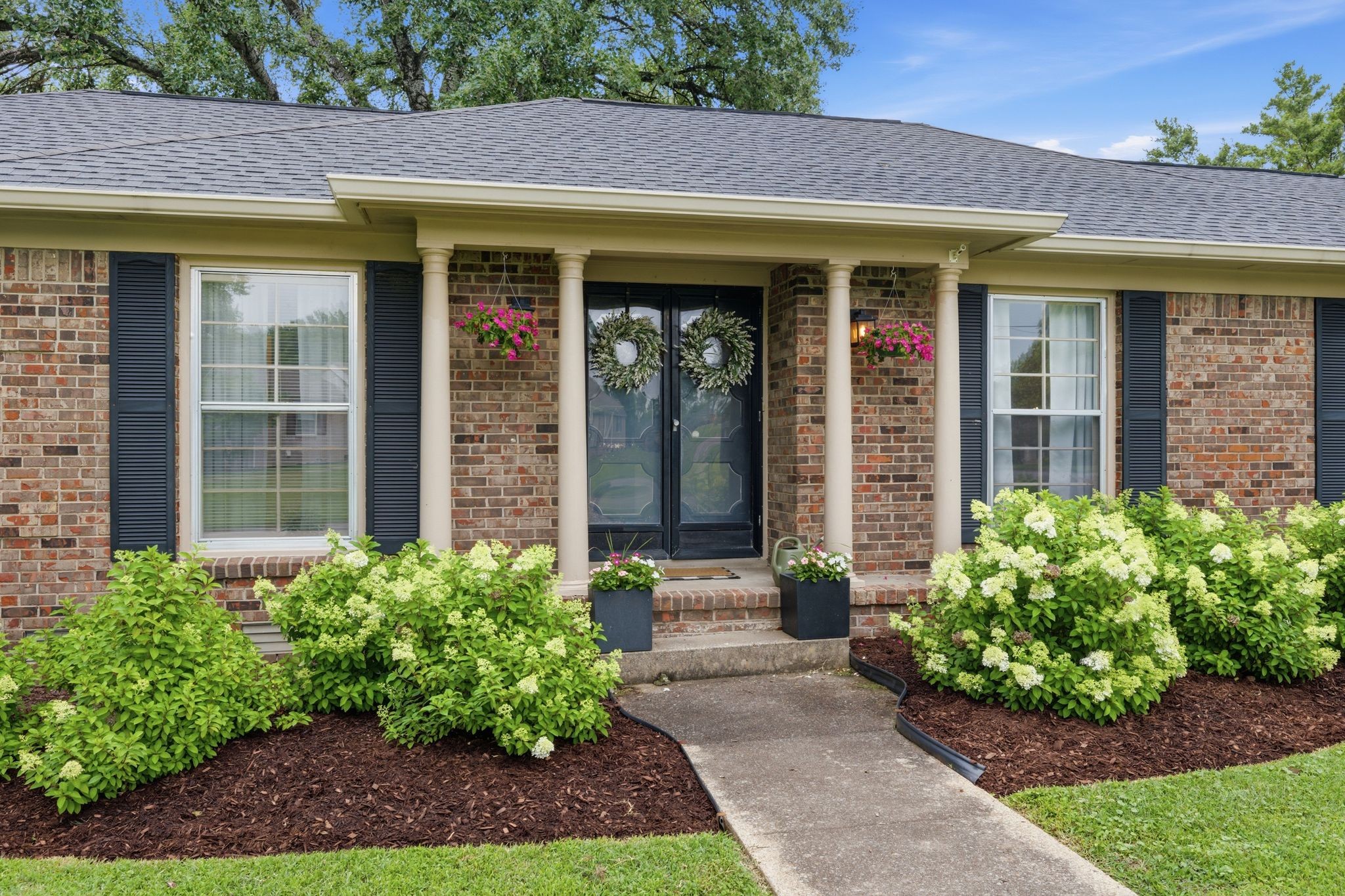 717 Harpeth Bend Dr