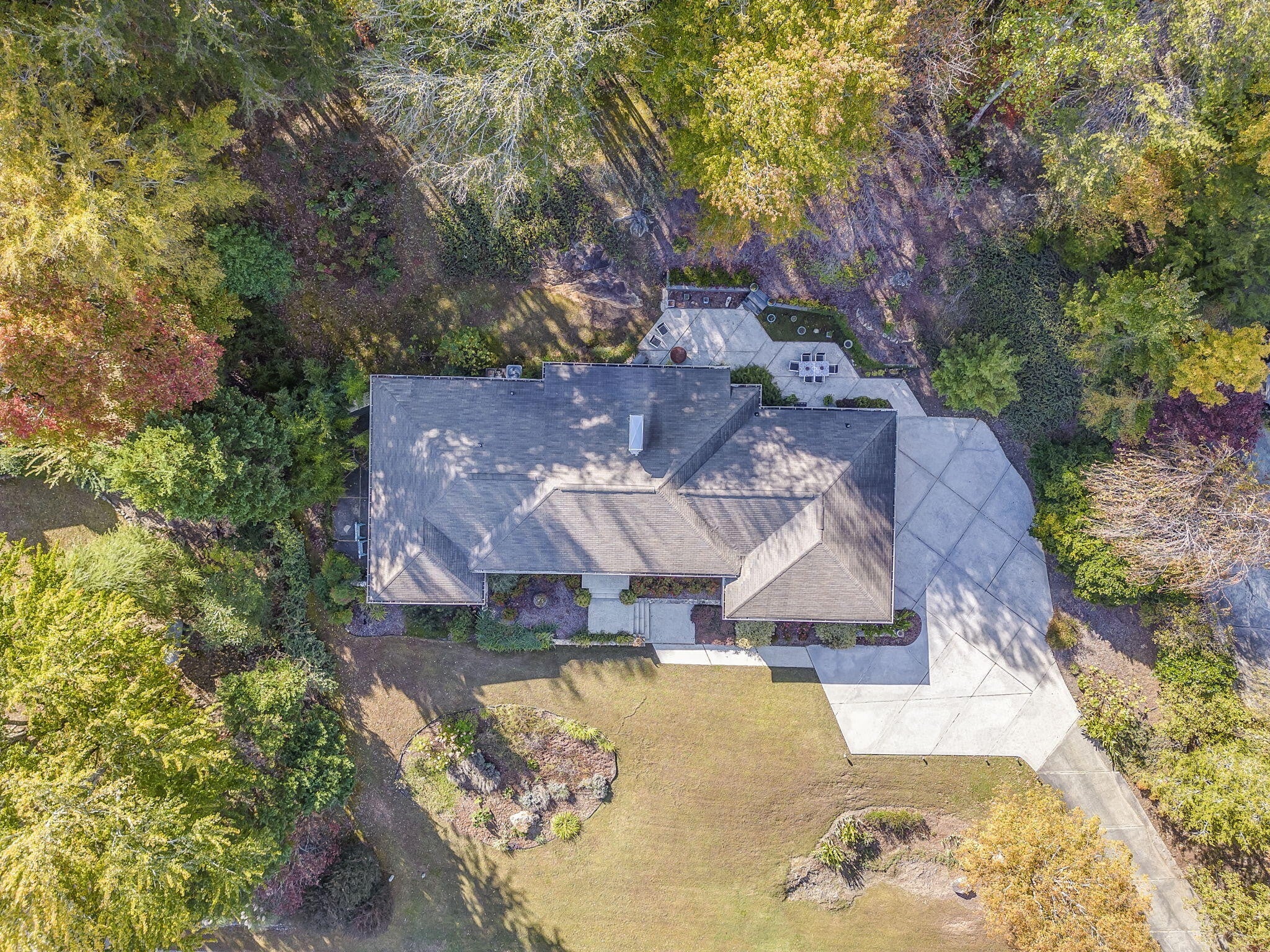 2305 Ravine Way