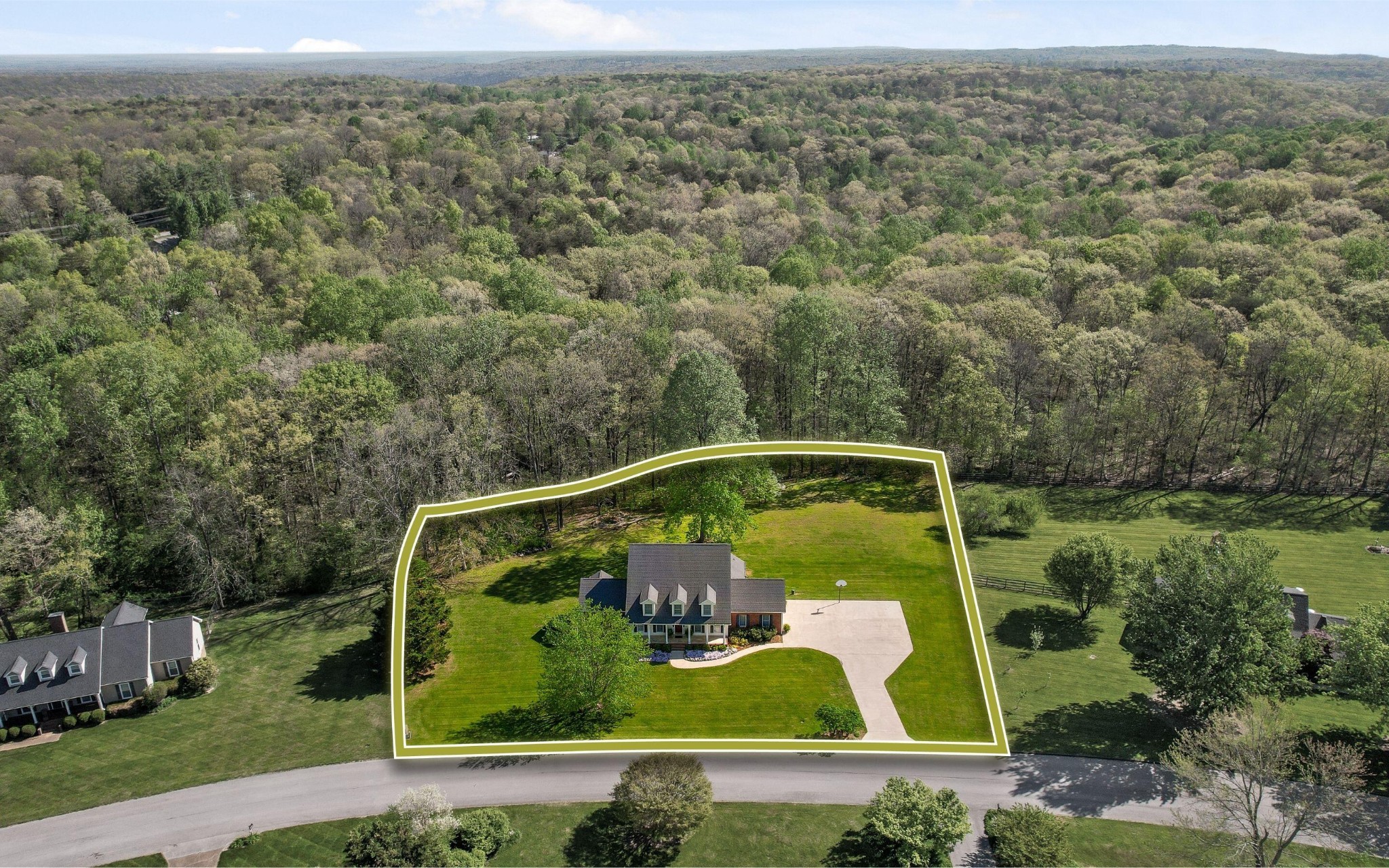 4832 Rolling Meadows Lane