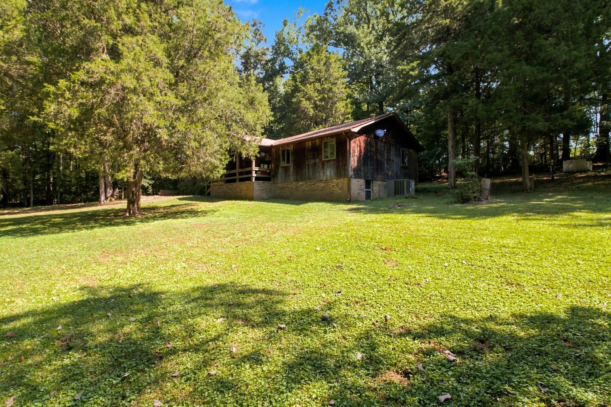 371 Wildwood Ln