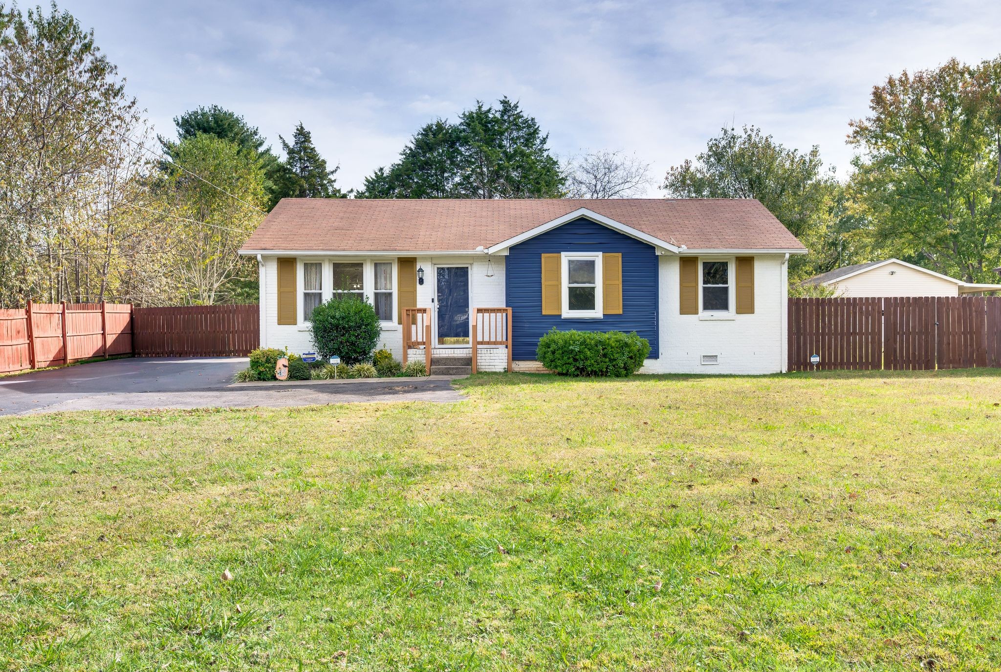 Smyrna, Tennessee 37167, United States, 3 Bedrooms Bedrooms, ,1 BathroomBathrooms,Residential,Active,235222