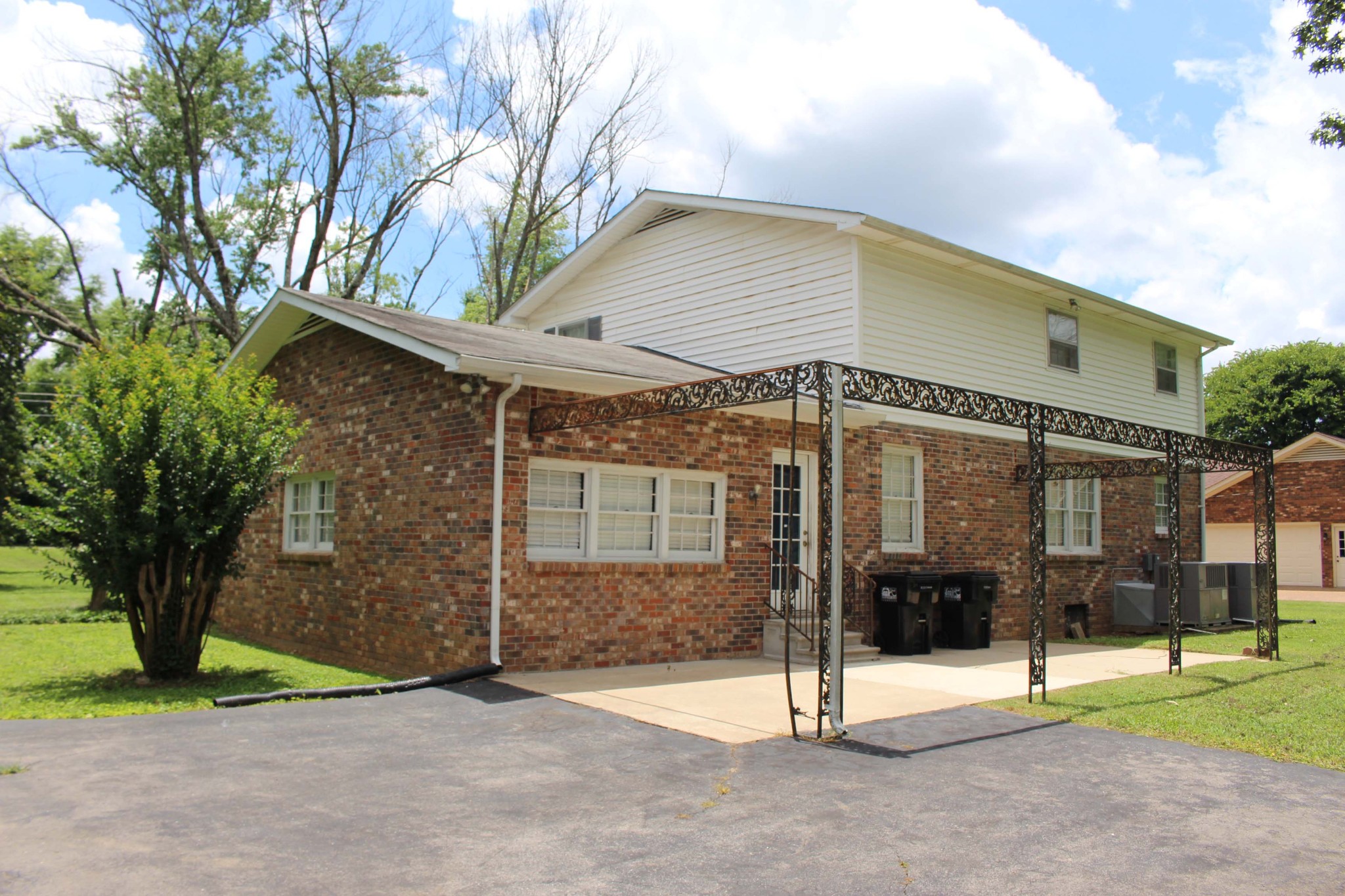 214 Haynes Dr