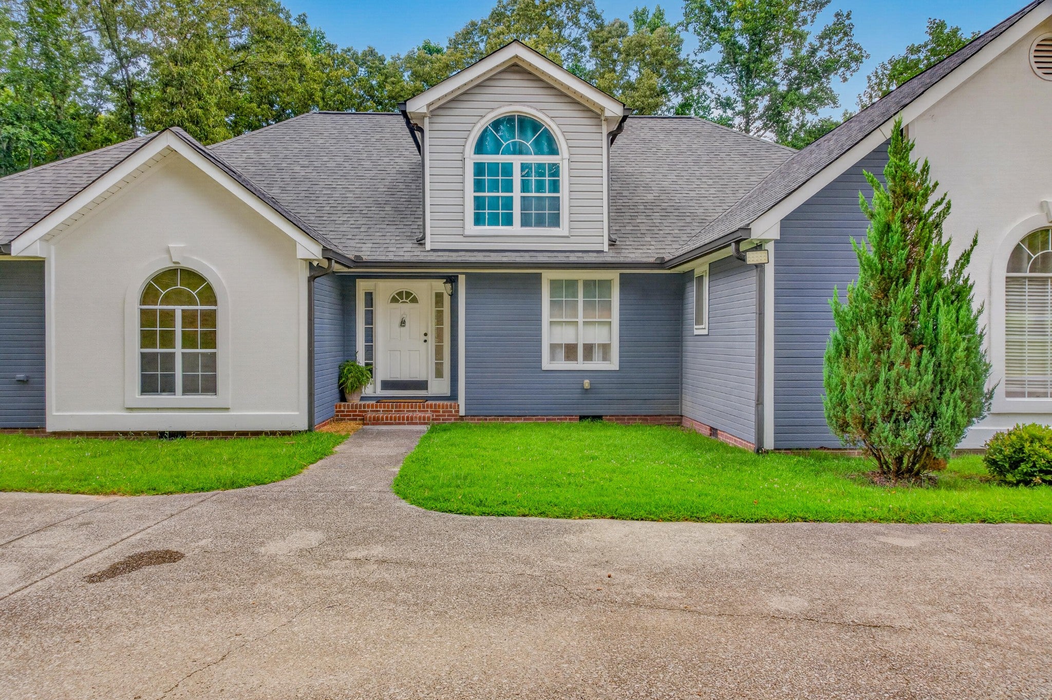 350 Alexander Road