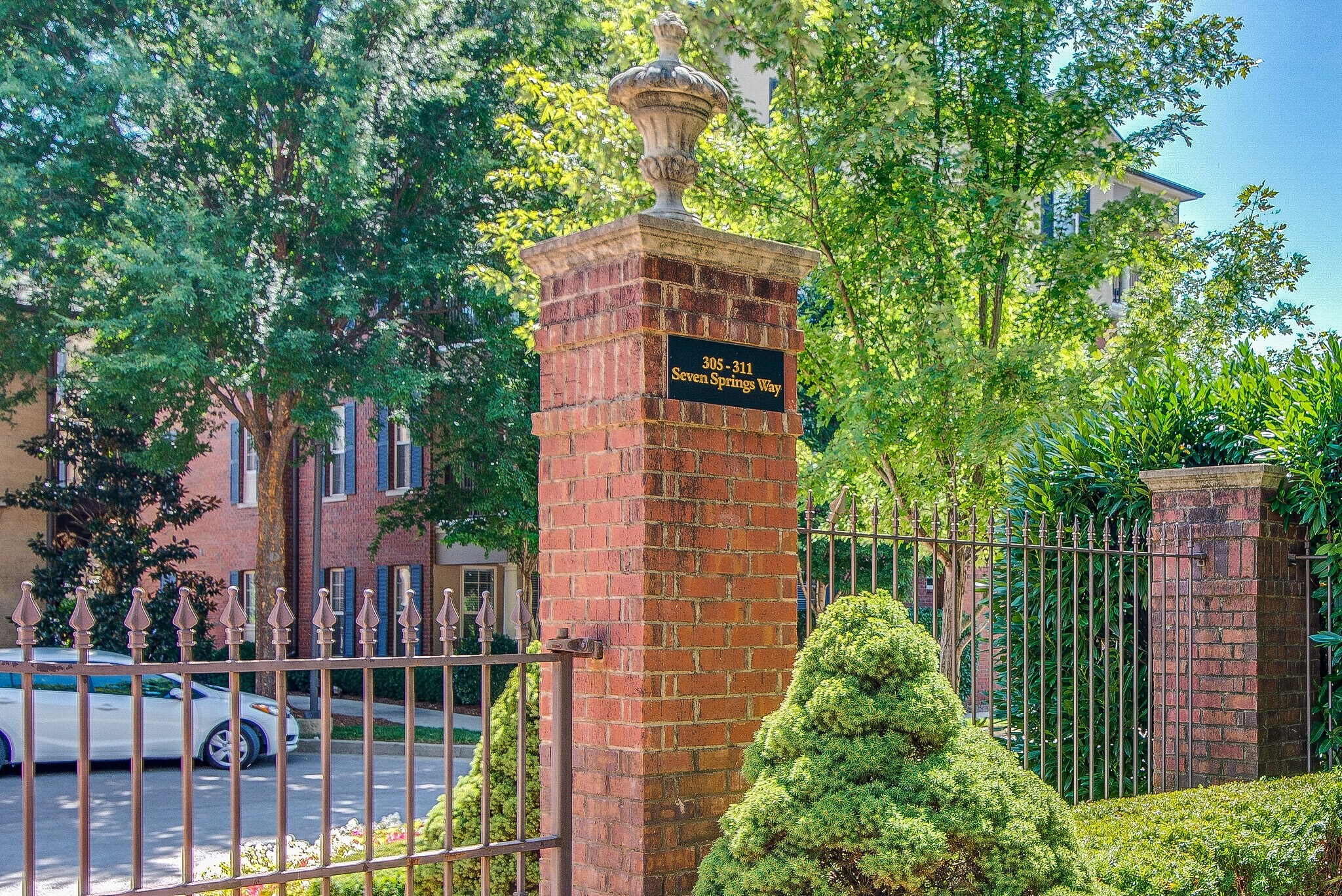 307 Seven Springs Way 102
