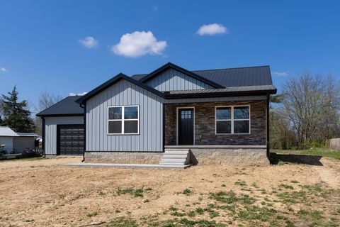 312 Kimmins St Hohenwald TN 38462