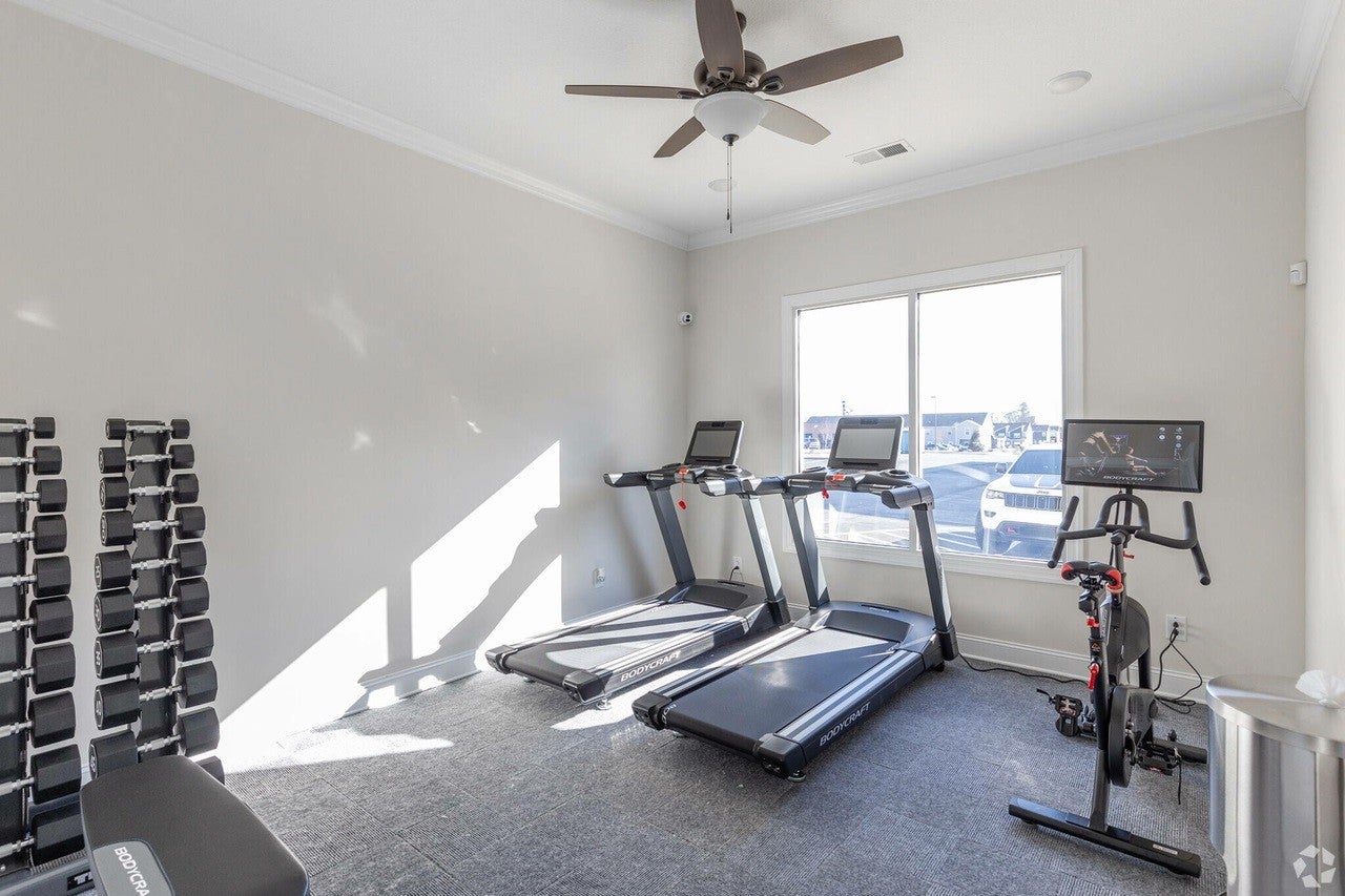 850 Professional Park Dr B2