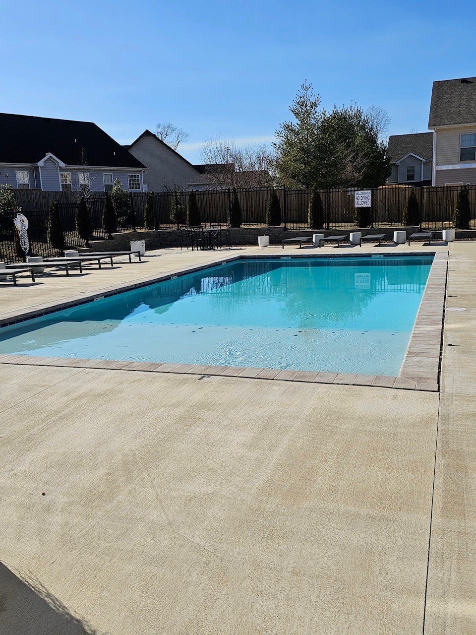 850 Professional Park Dr B2
