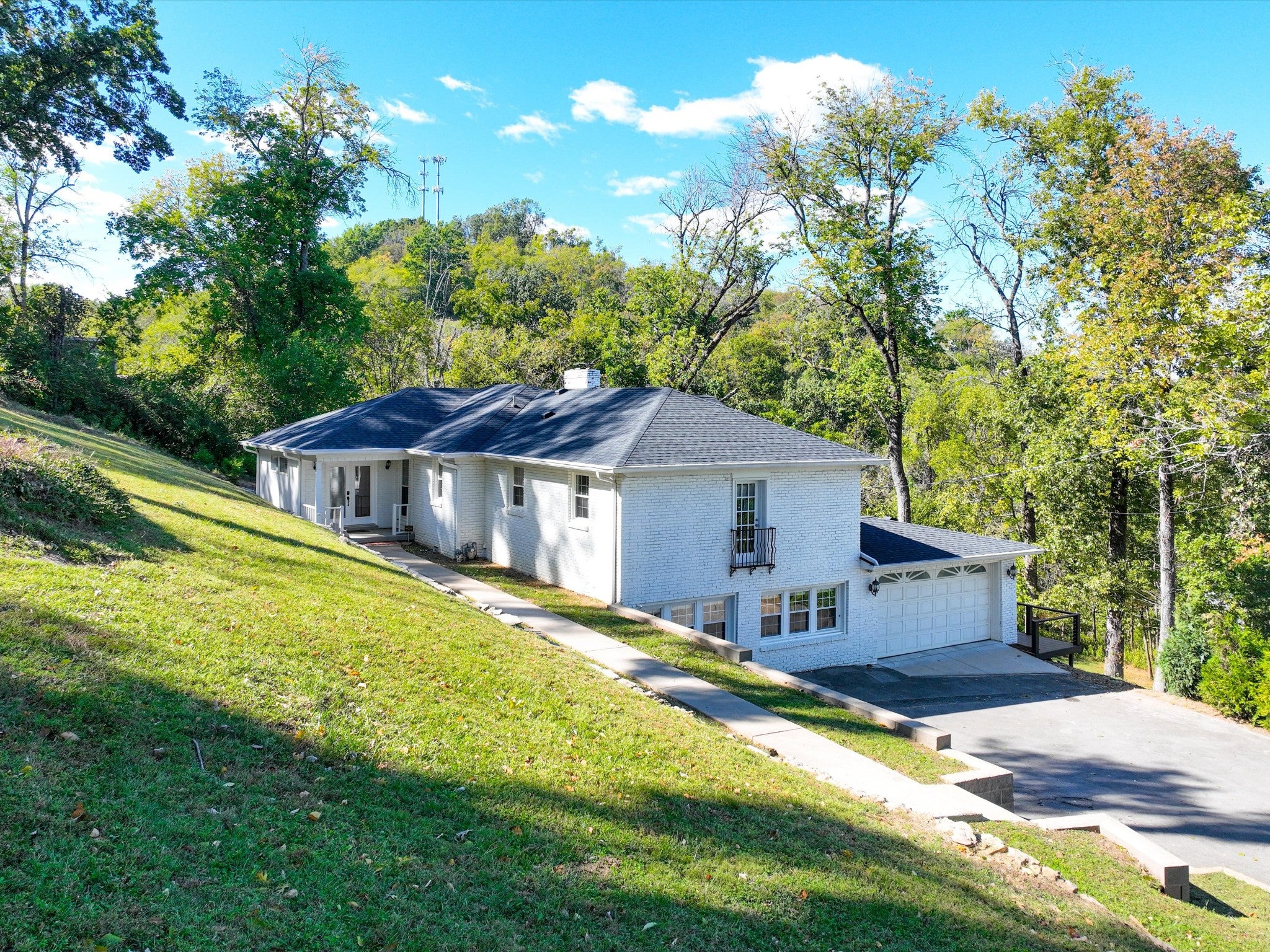 1504 Dresden Cir