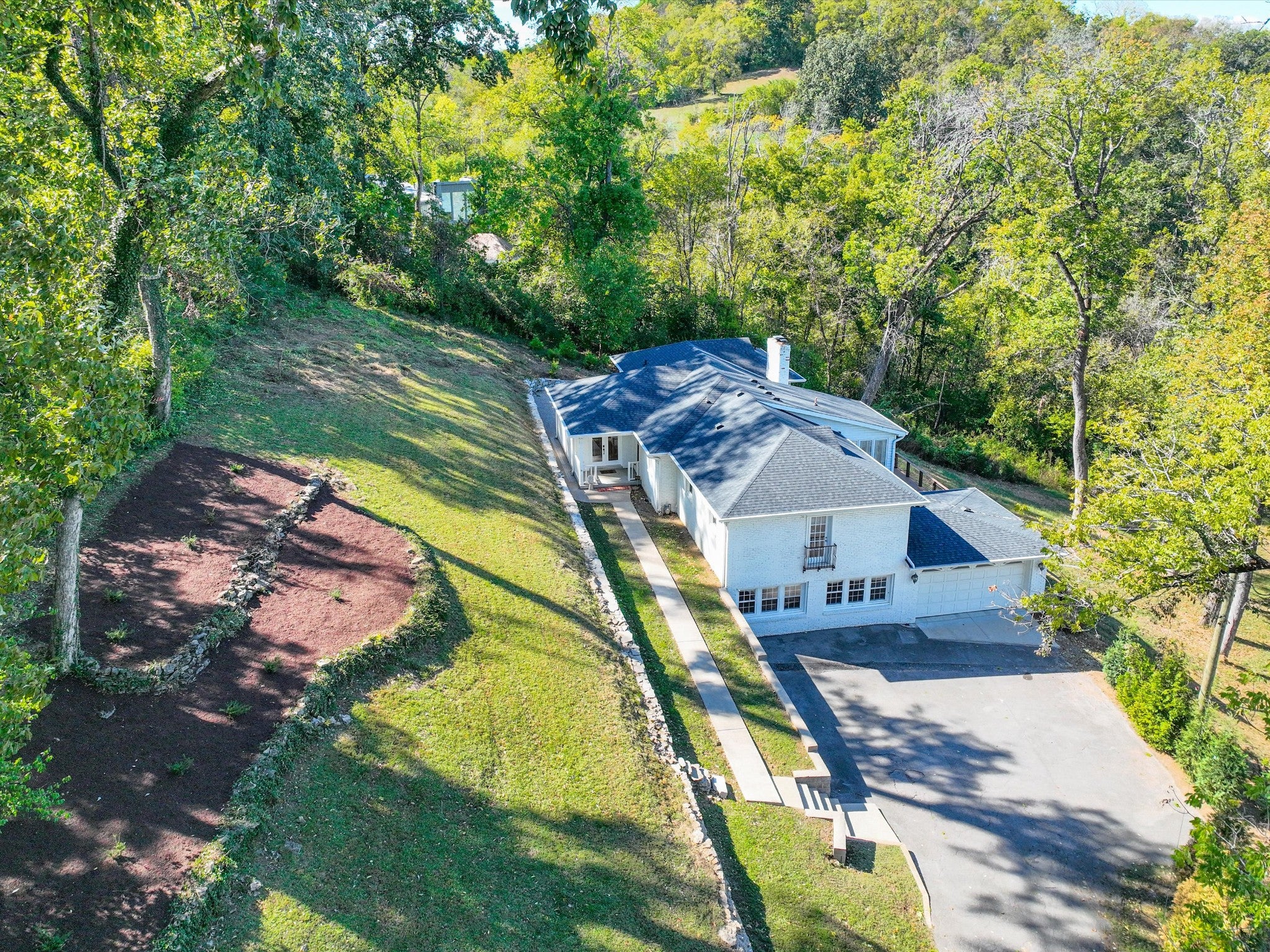 1504 Dresden Cir