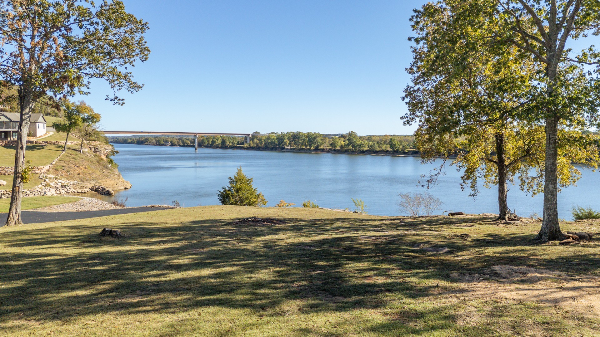 21 Rivers Edge Cv