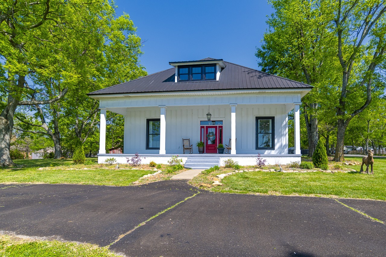 3702B Highway 231 N