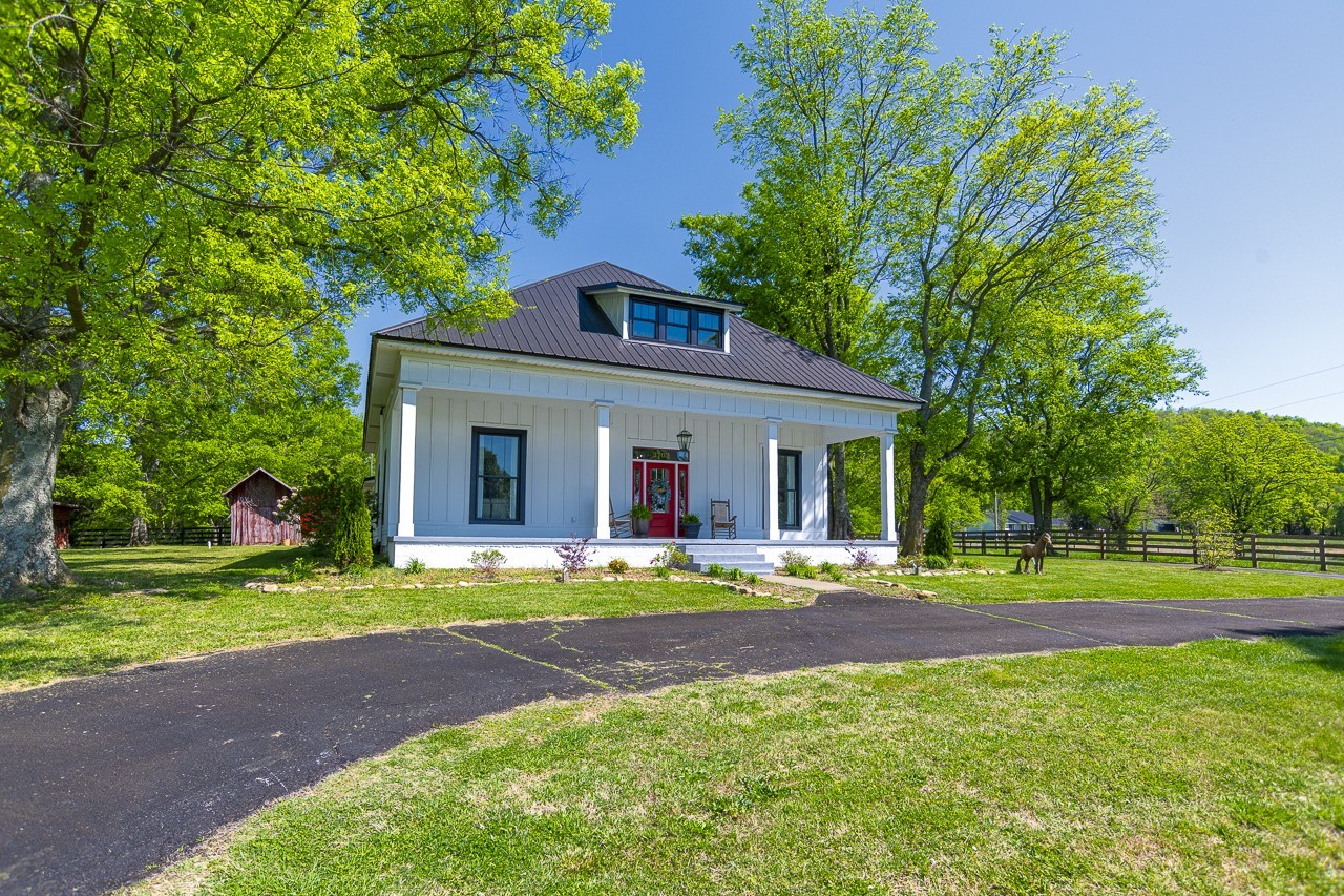 3702B Highway 231 N