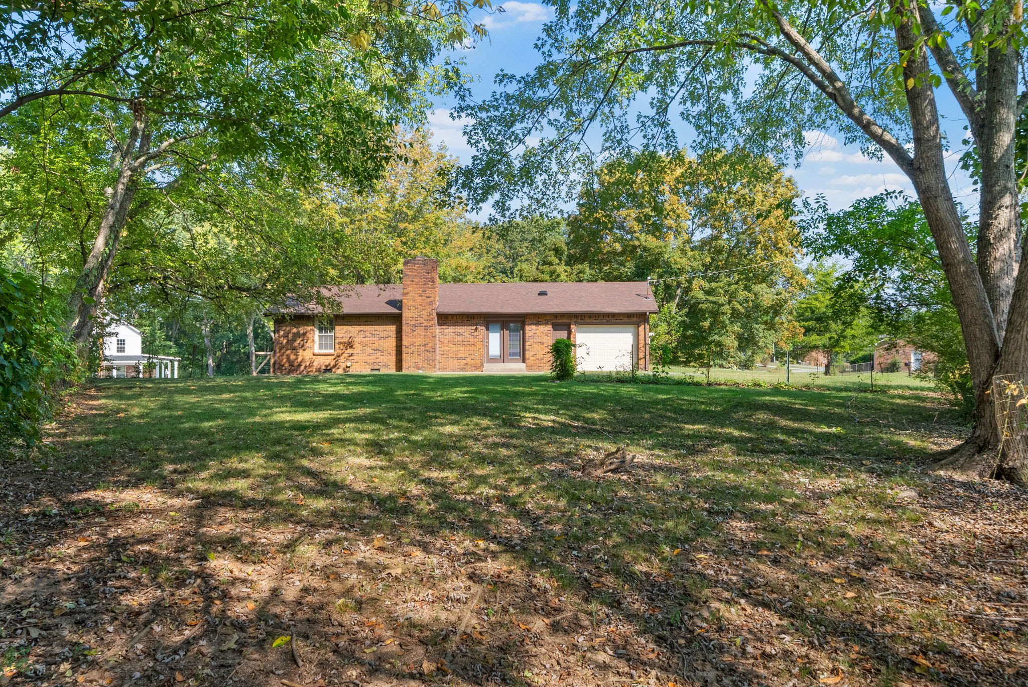 Clarksville, Tennessee 37043, United States, 2 Bedrooms Bedrooms, ,1 BathroomBathrooms,Residential,Active,212813