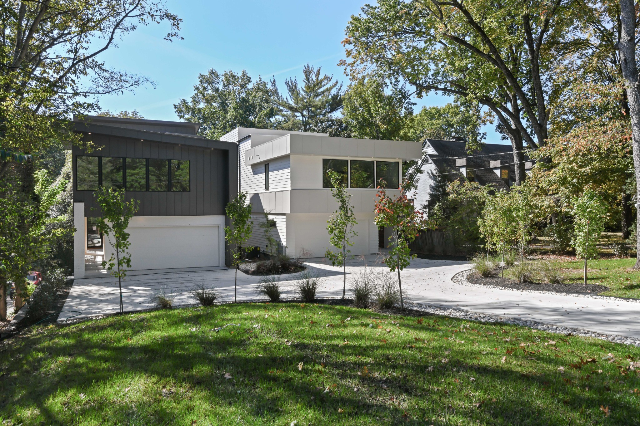 3707A Woodmont Blvd
