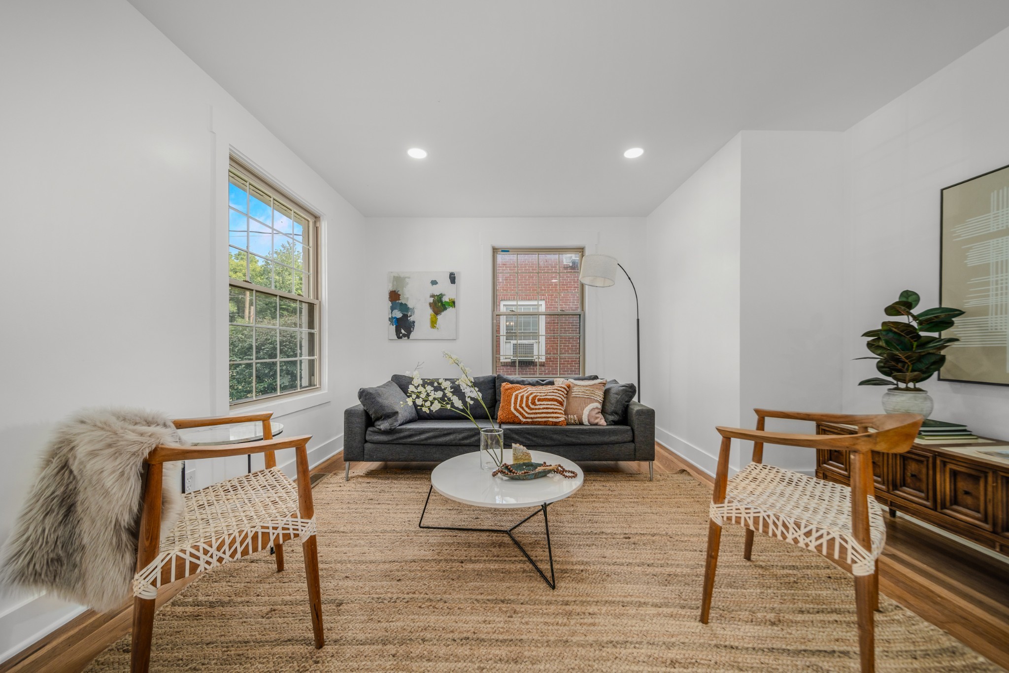 1110A Matthews Pl