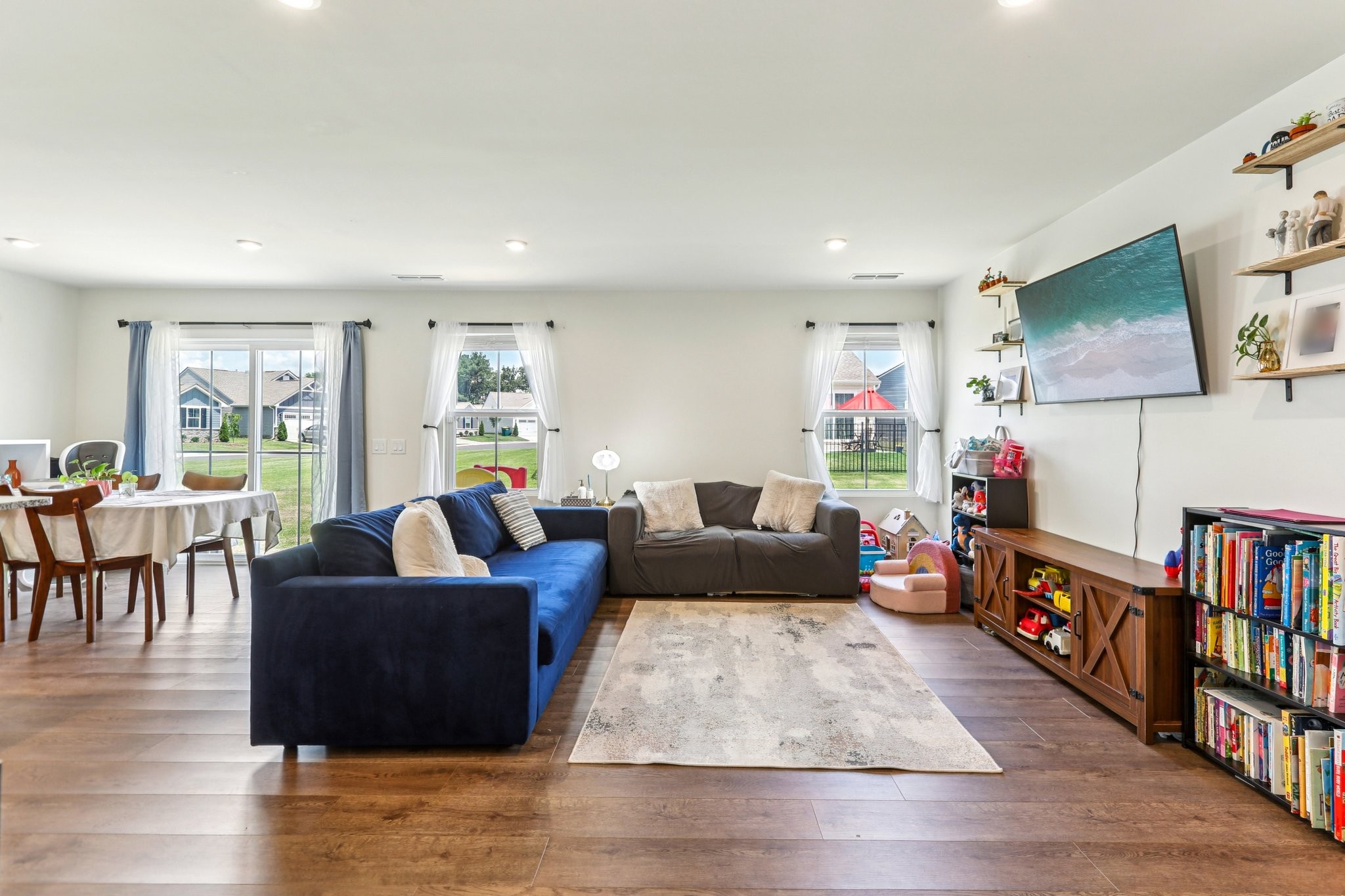 391 Streamview Dr