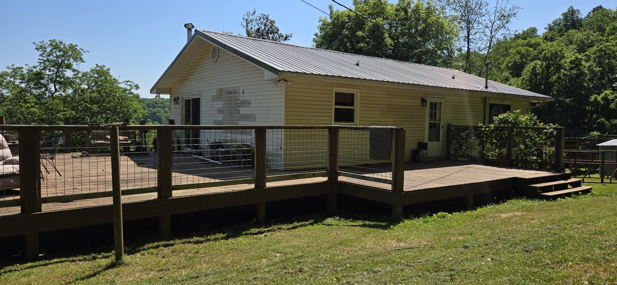 638 Mimosa Rd