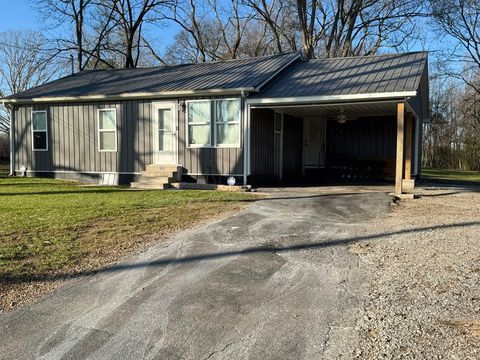 210 Ake St Estill Springs TN 37330
