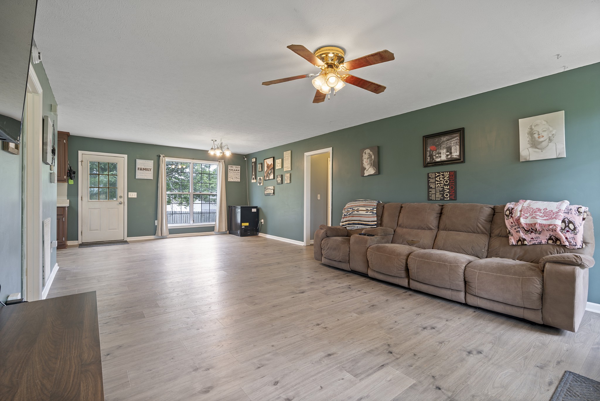 3 Merideth Lynn Rd