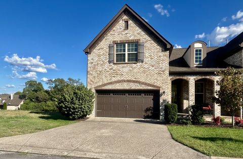 162 Village Cir Lebanon TN 37087