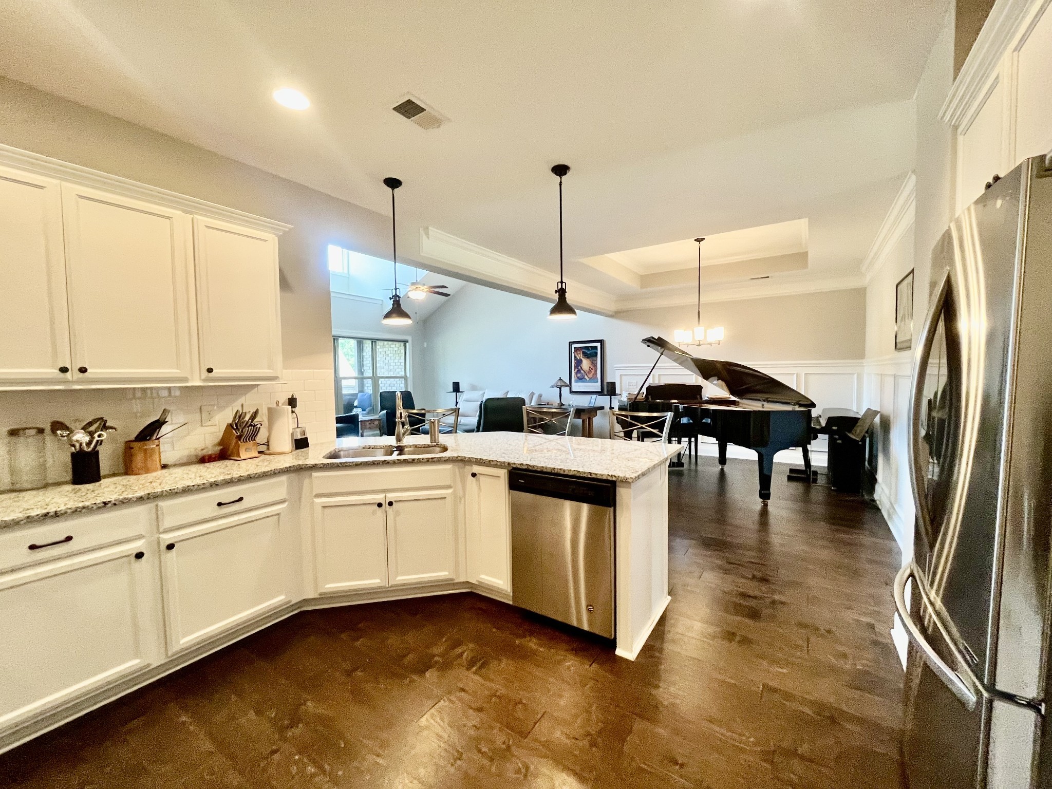 162 Village Cir