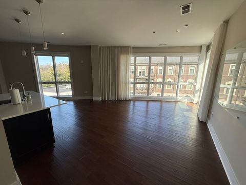 Photo of 3790 Bedford Ave #302, Nashville, TN 37215 (MLS # 3122524)