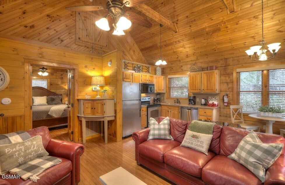 223 Oak Haven Way