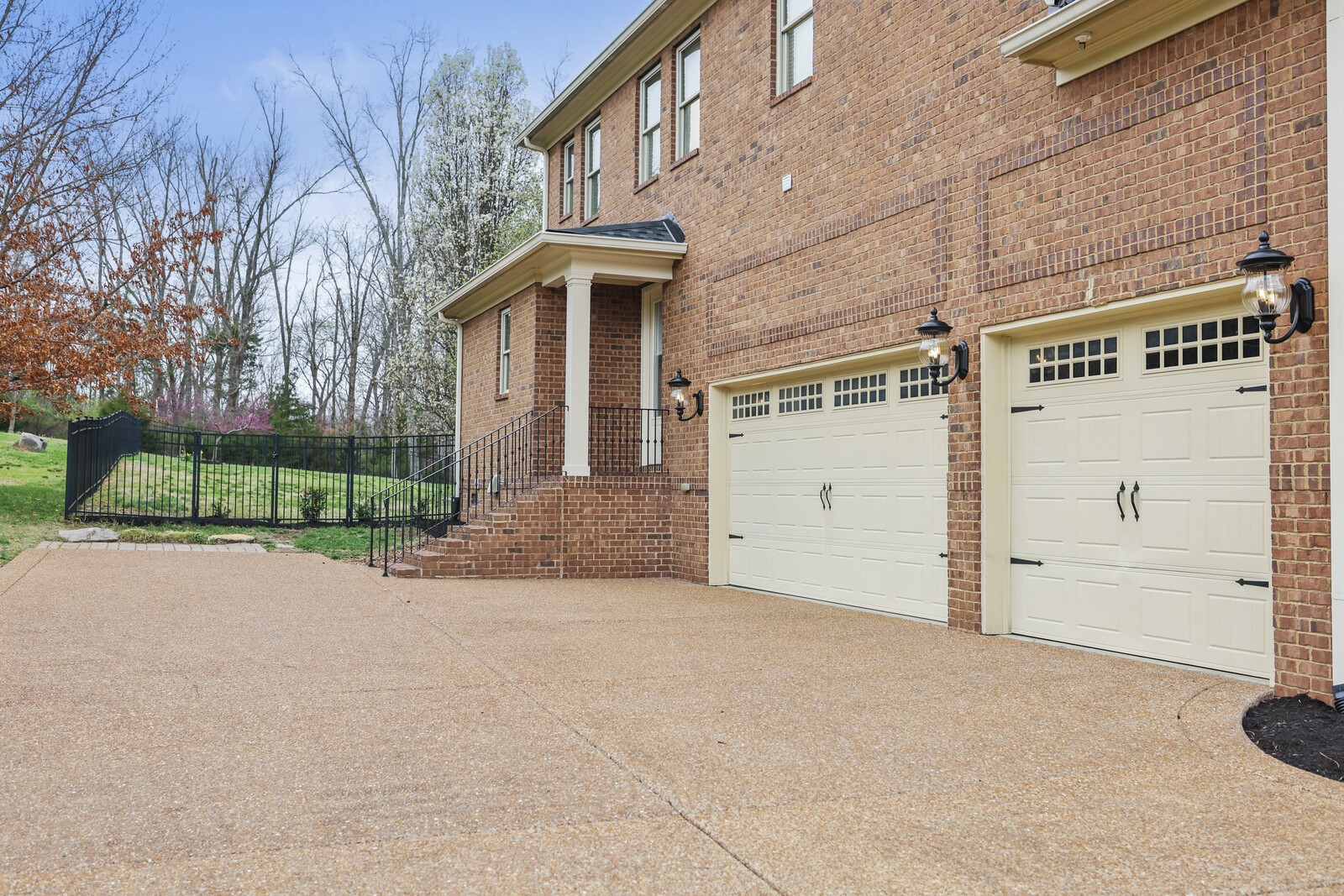 Nolensville, Tennessee, 37135, United States, 4 Bedrooms Bedrooms, ,4 BathroomsBathrooms,Residential,Active,2026003