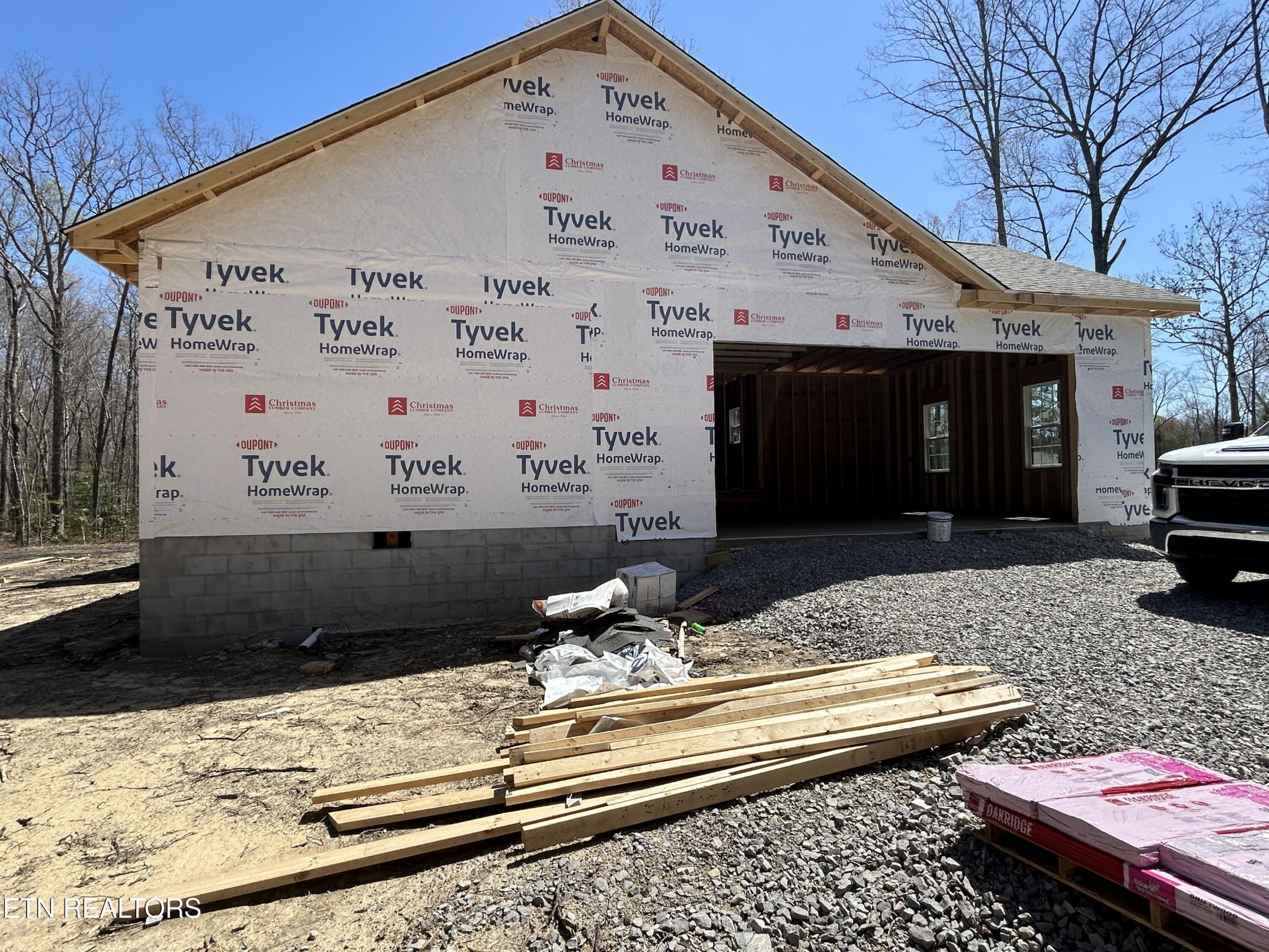 169 Creekview Court