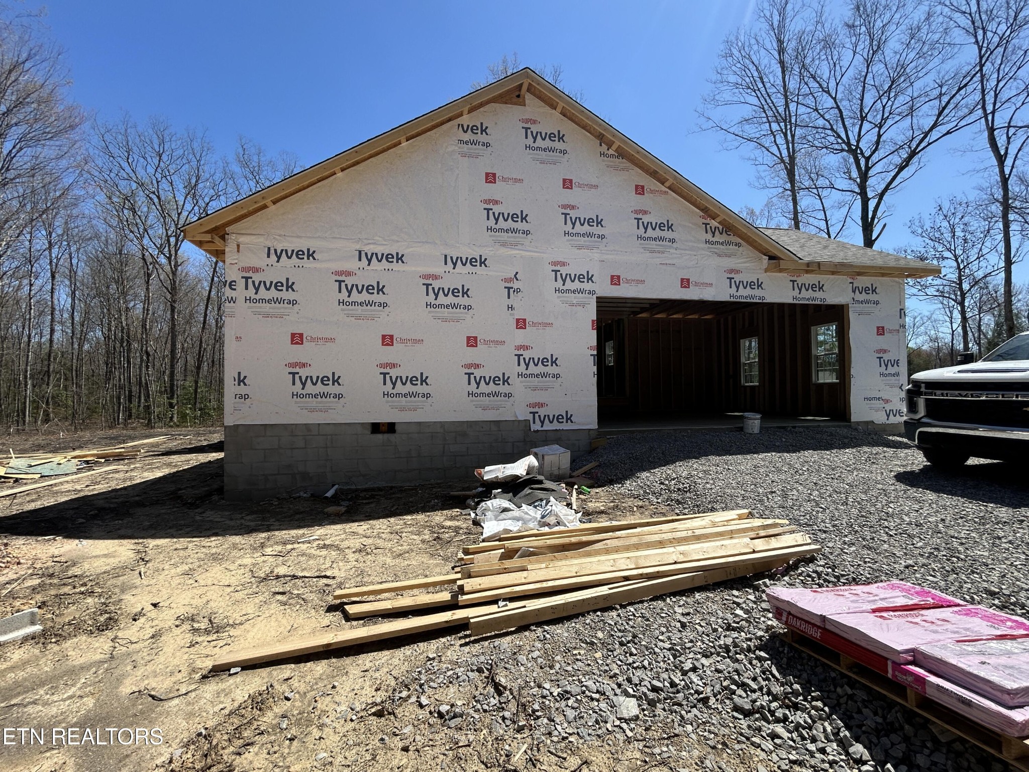 169 Creekview Court