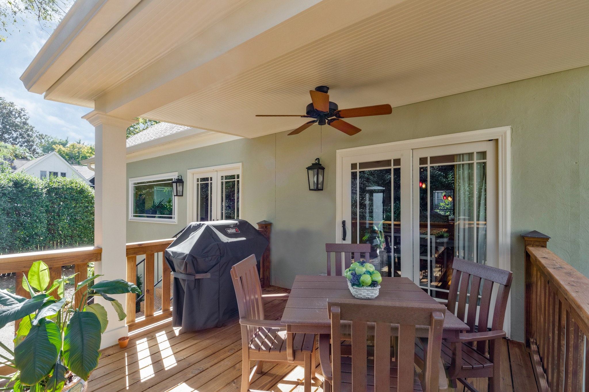 Nashville, Tennessee 37215, United States, 2 Bedrooms Bedrooms, ,2 BathroomsBathrooms,Residential,Pending,110298