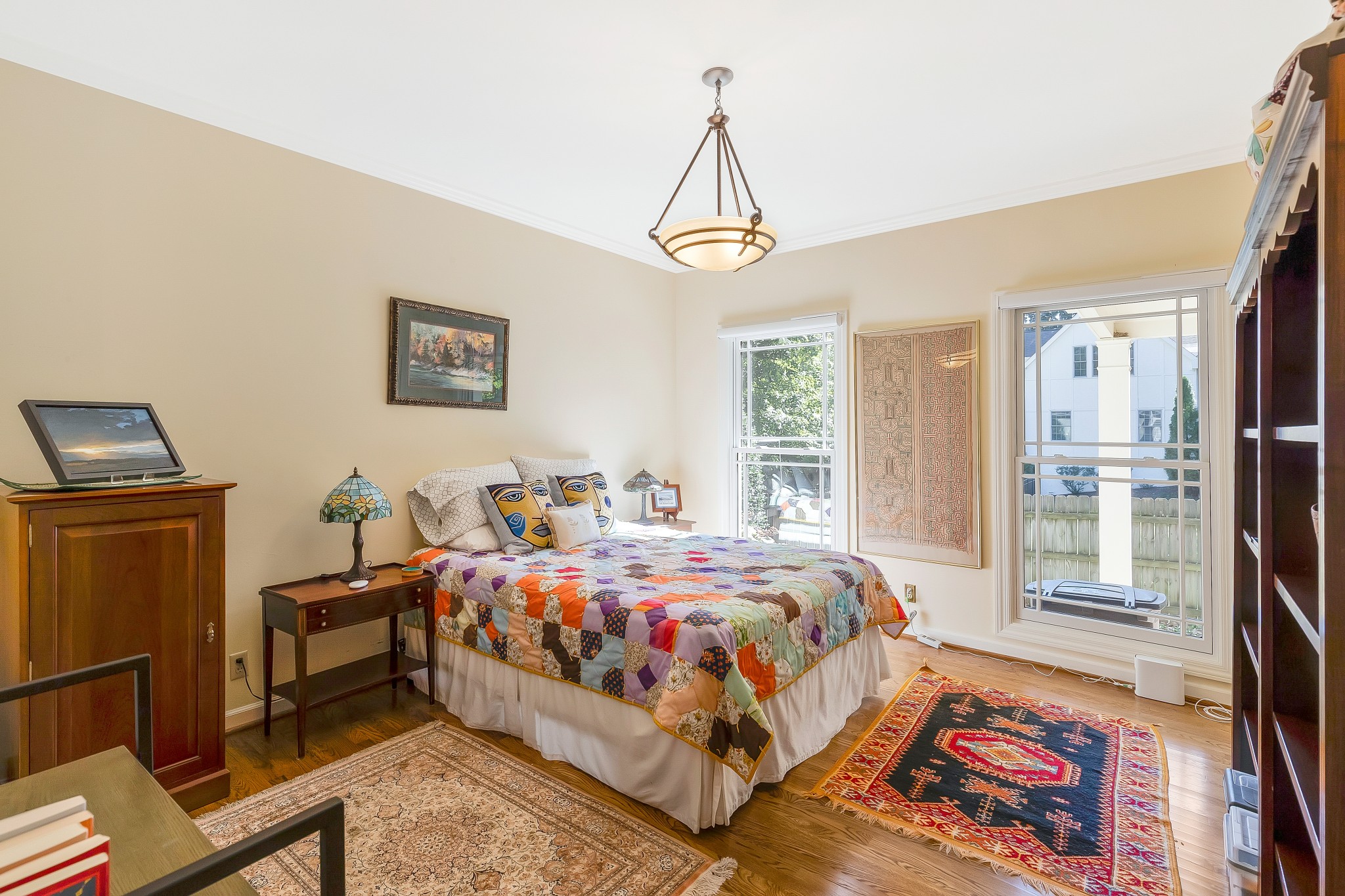 Nashville, Tennessee 37215, United States, 2 Bedrooms Bedrooms, ,2 BathroomsBathrooms,Residential,Pending,110298