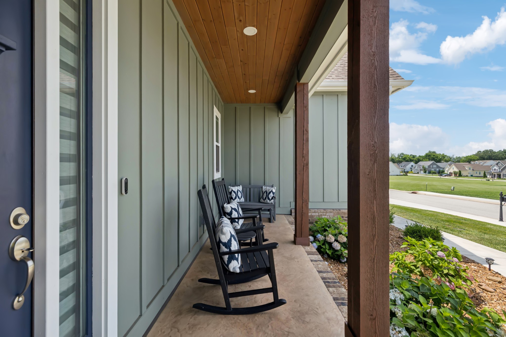 17 Cannonball Ct