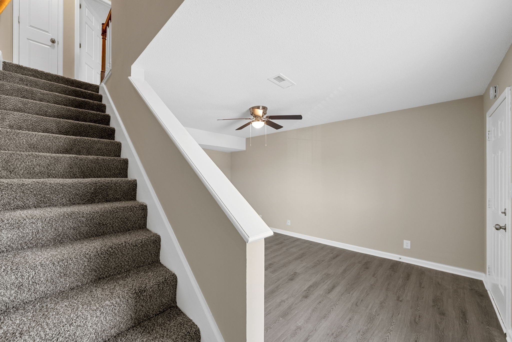 240 Winters Ct C