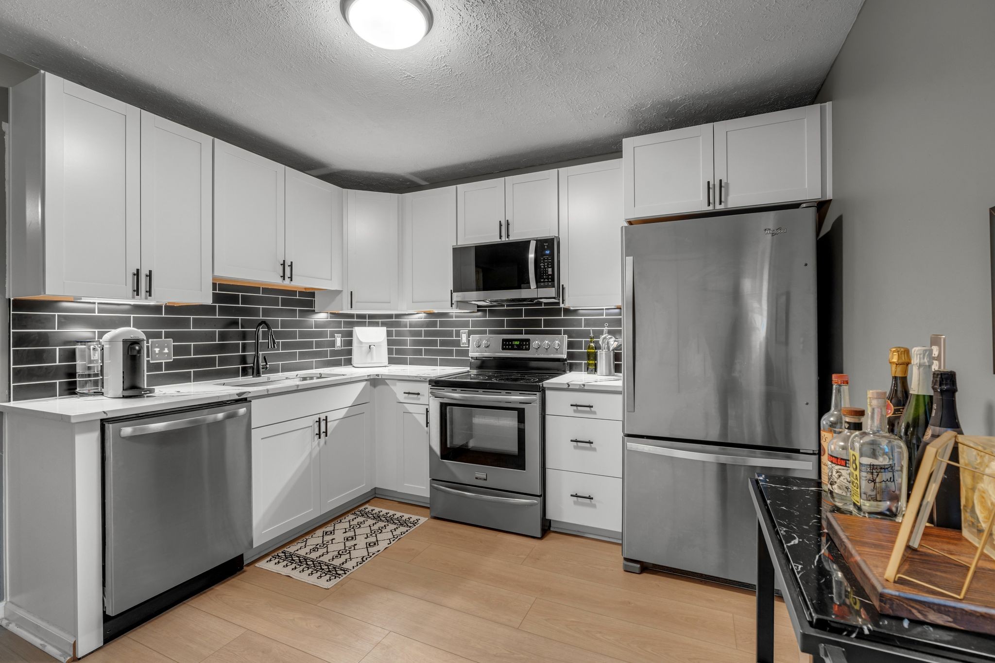 212 Oak Grove Dr