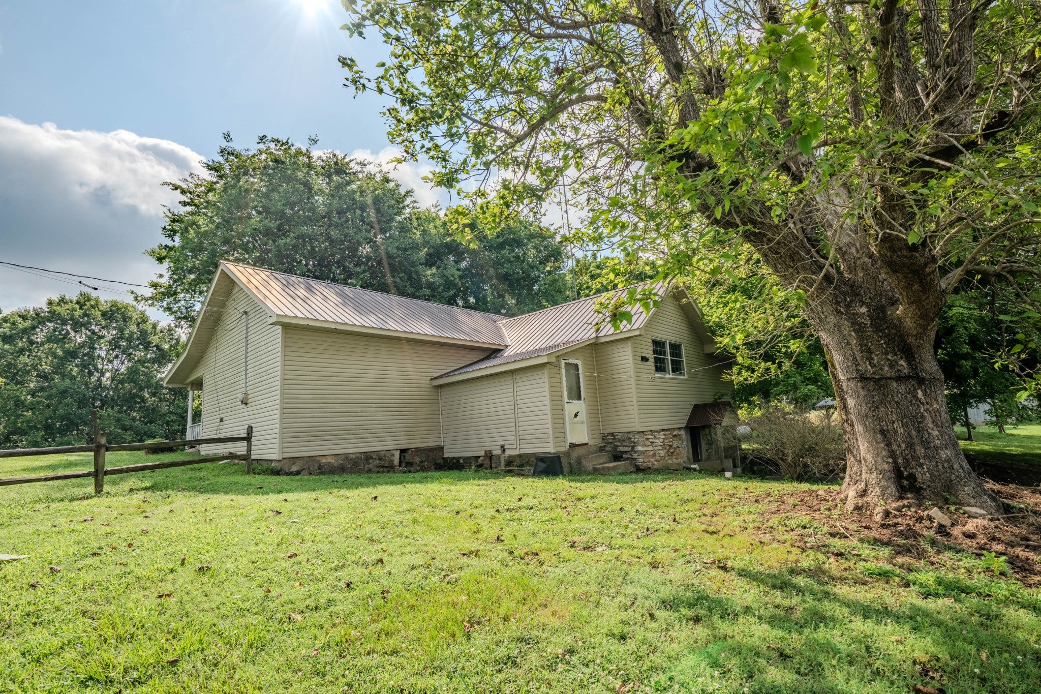 139 Hardin Loop