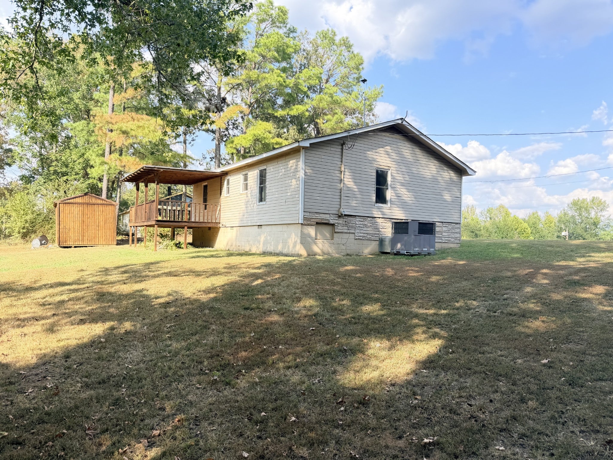 155 Dickson Rd