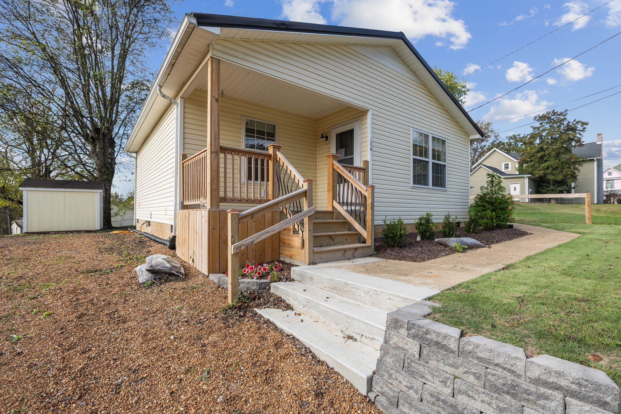 104 E Merchant Street