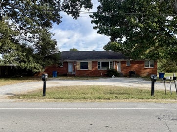 907 Oak Dr Manchester TN 37355