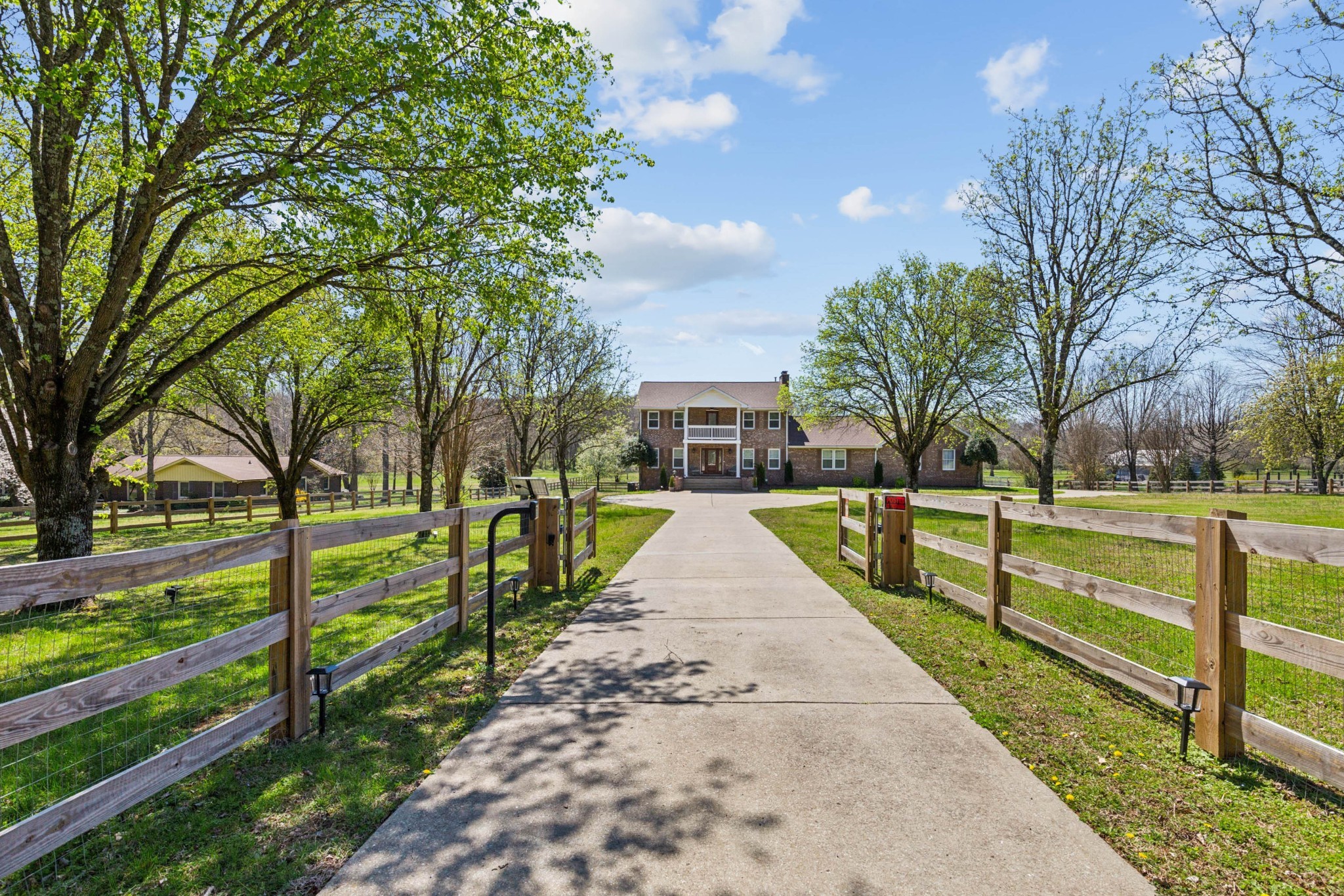 6549 Holt Rd
