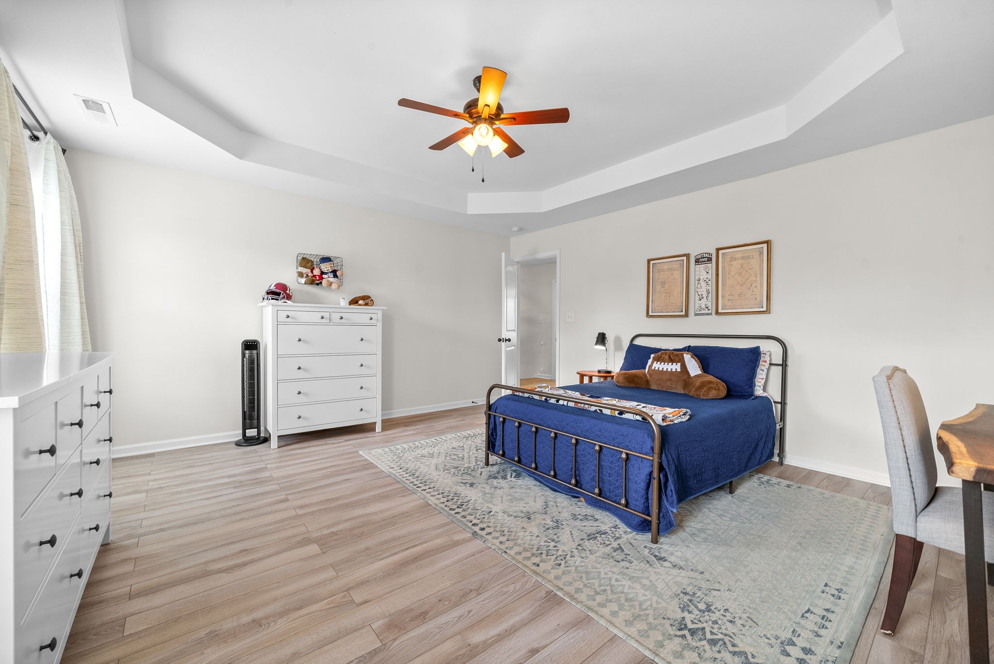 Clarksville, Tennessee 37040, United States, 4 Bedrooms Bedrooms, ,3 BathroomsBathrooms,Residential,Pending,125410