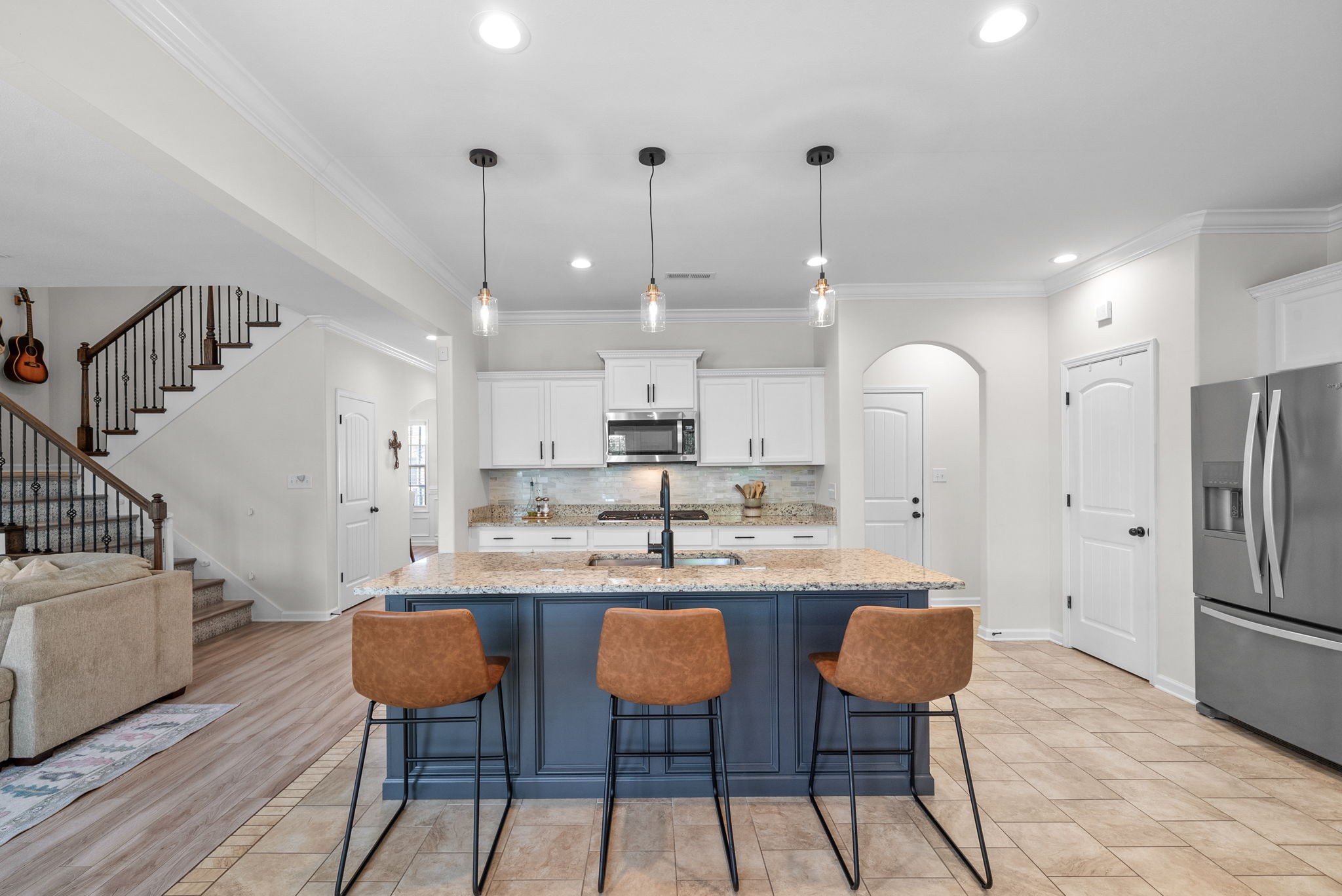 Clarksville, Tennessee 37040, United States, 4 Bedrooms Bedrooms, ,3 BathroomsBathrooms,Residential,Pending,125410