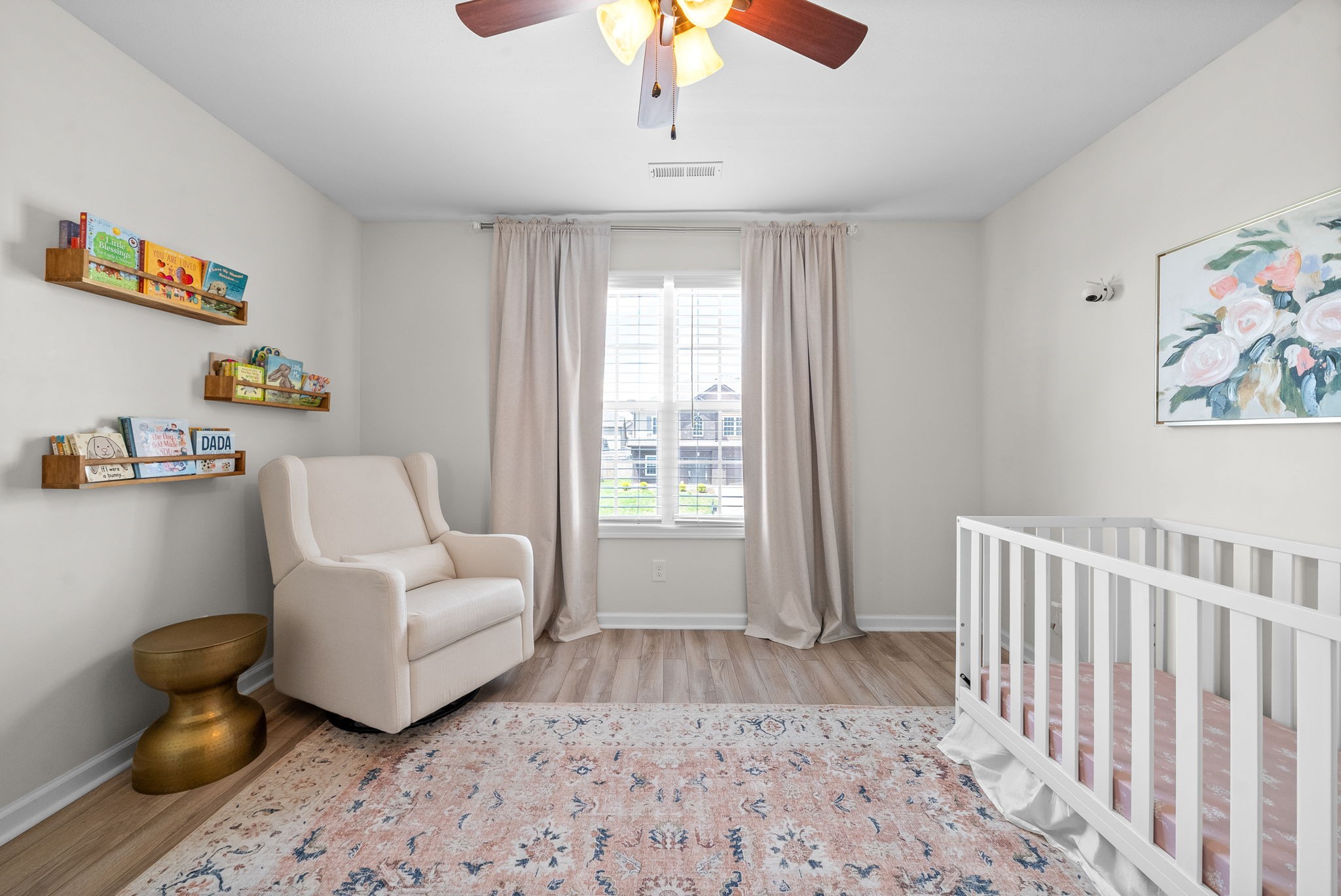 Clarksville, Tennessee 37040, United States, 4 Bedrooms Bedrooms, ,3 BathroomsBathrooms,Residential,Pending,125410