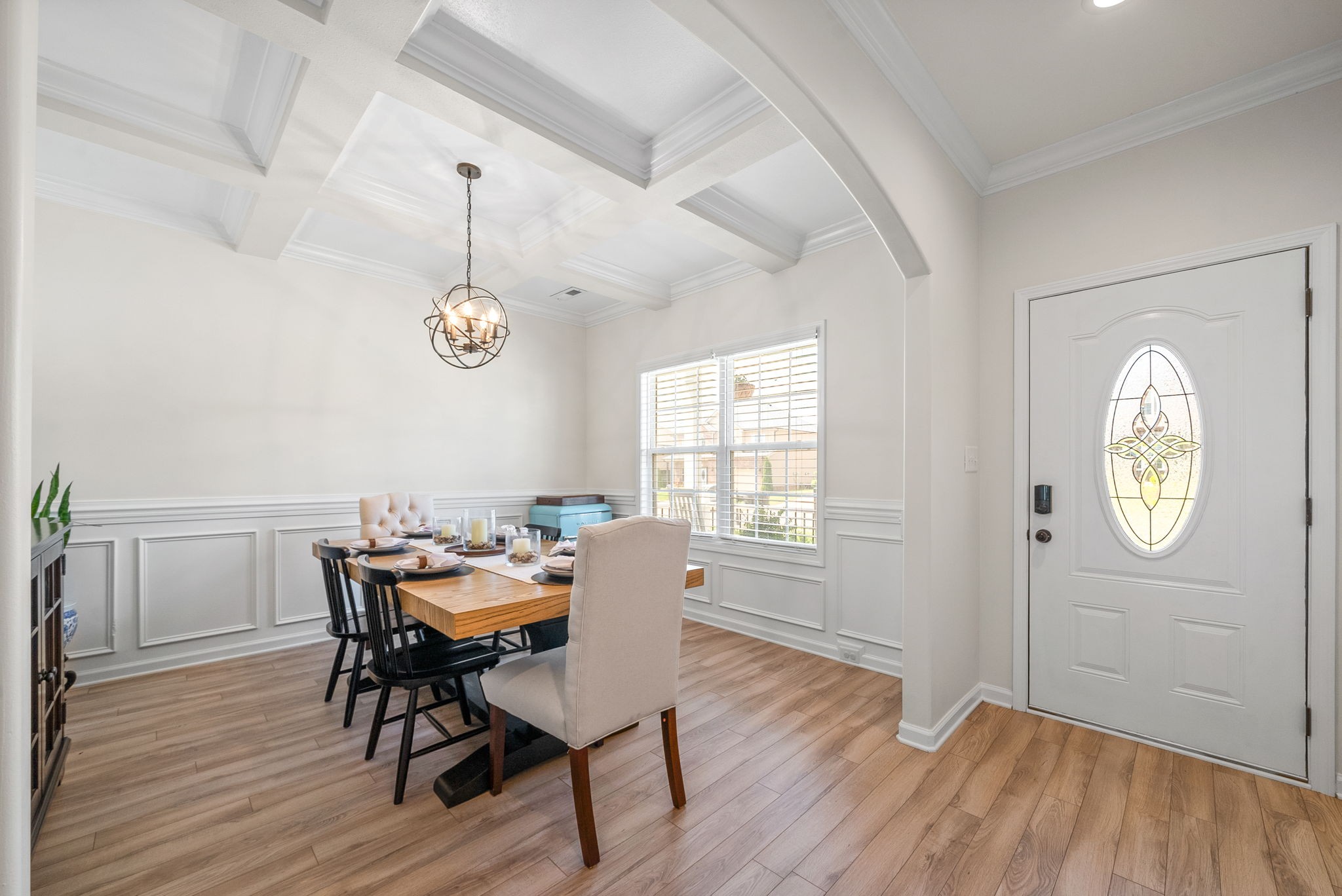 Clarksville, Tennessee 37040, United States, 4 Bedrooms Bedrooms, ,3 BathroomsBathrooms,Residential,Pending,125410