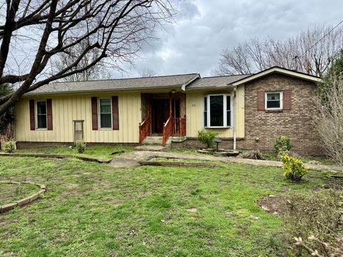 930 Belvedere Dr Gallatin TN 37066