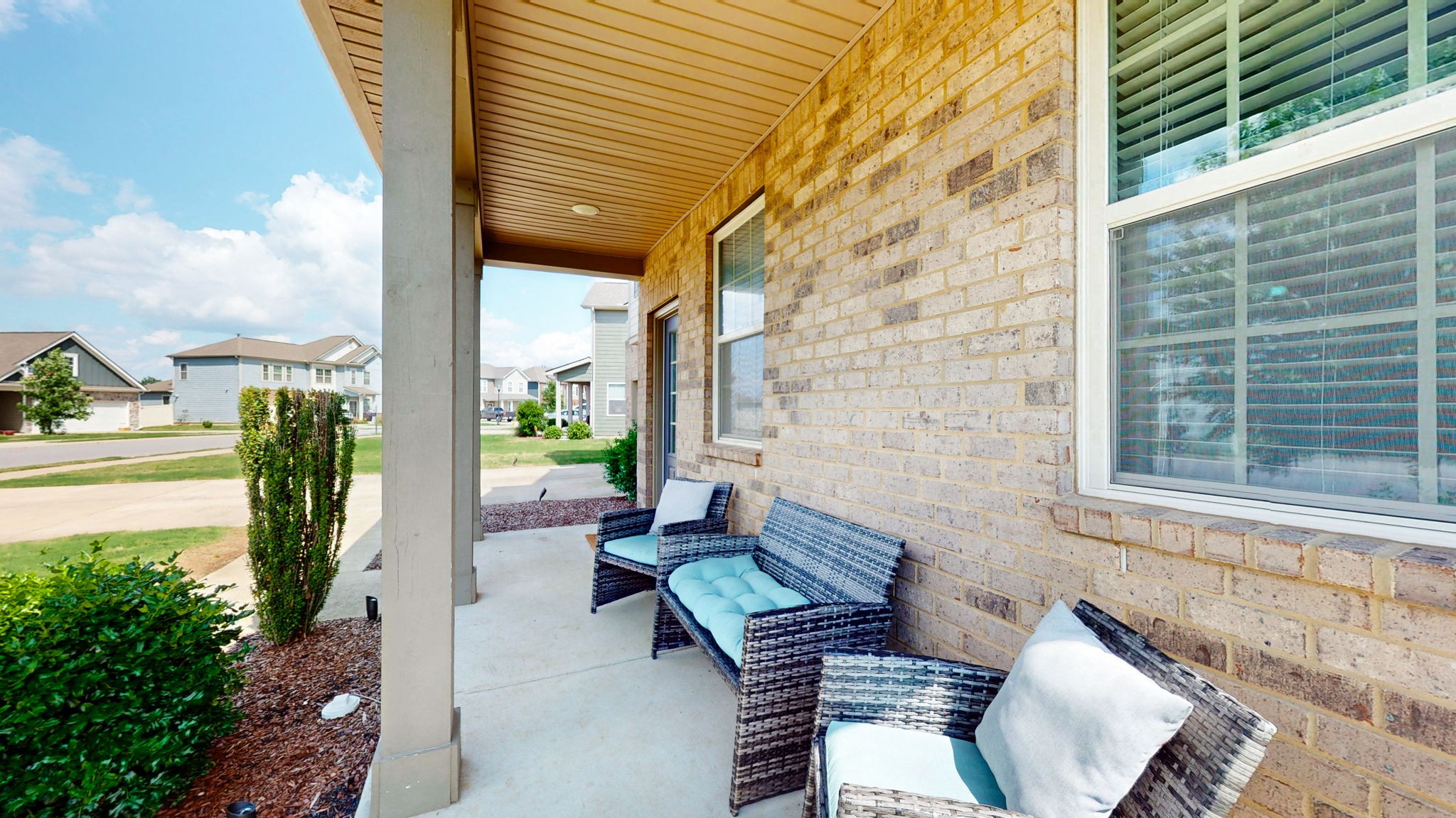 6555 Tulip Tree Dr