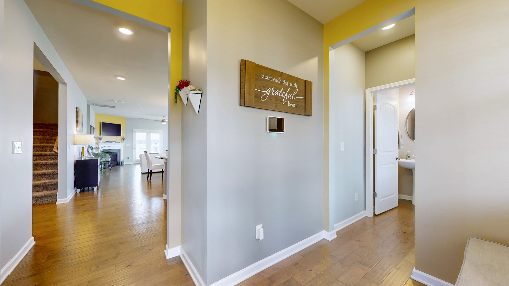 6555 Tulip Tree Dr