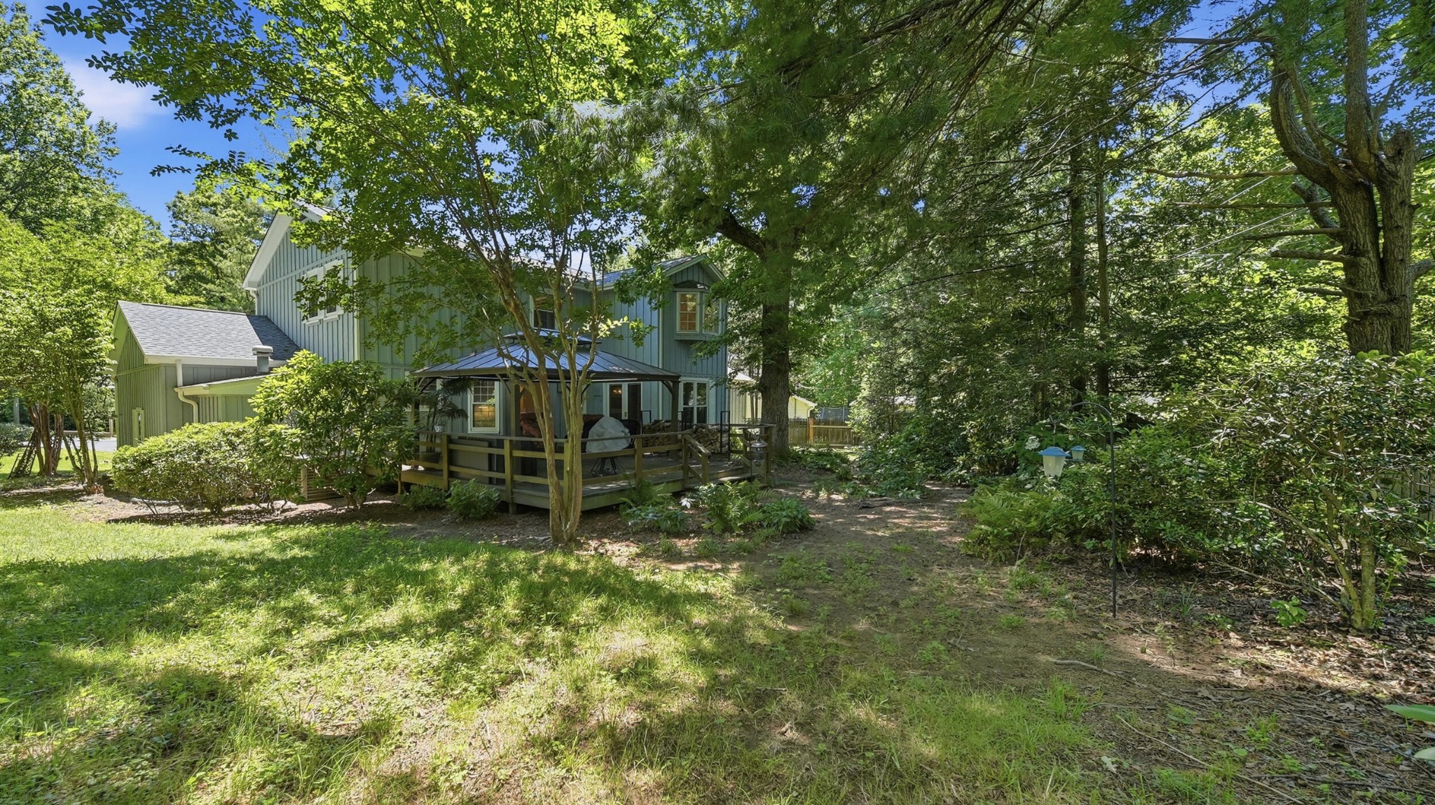 1102 Montvale Circle