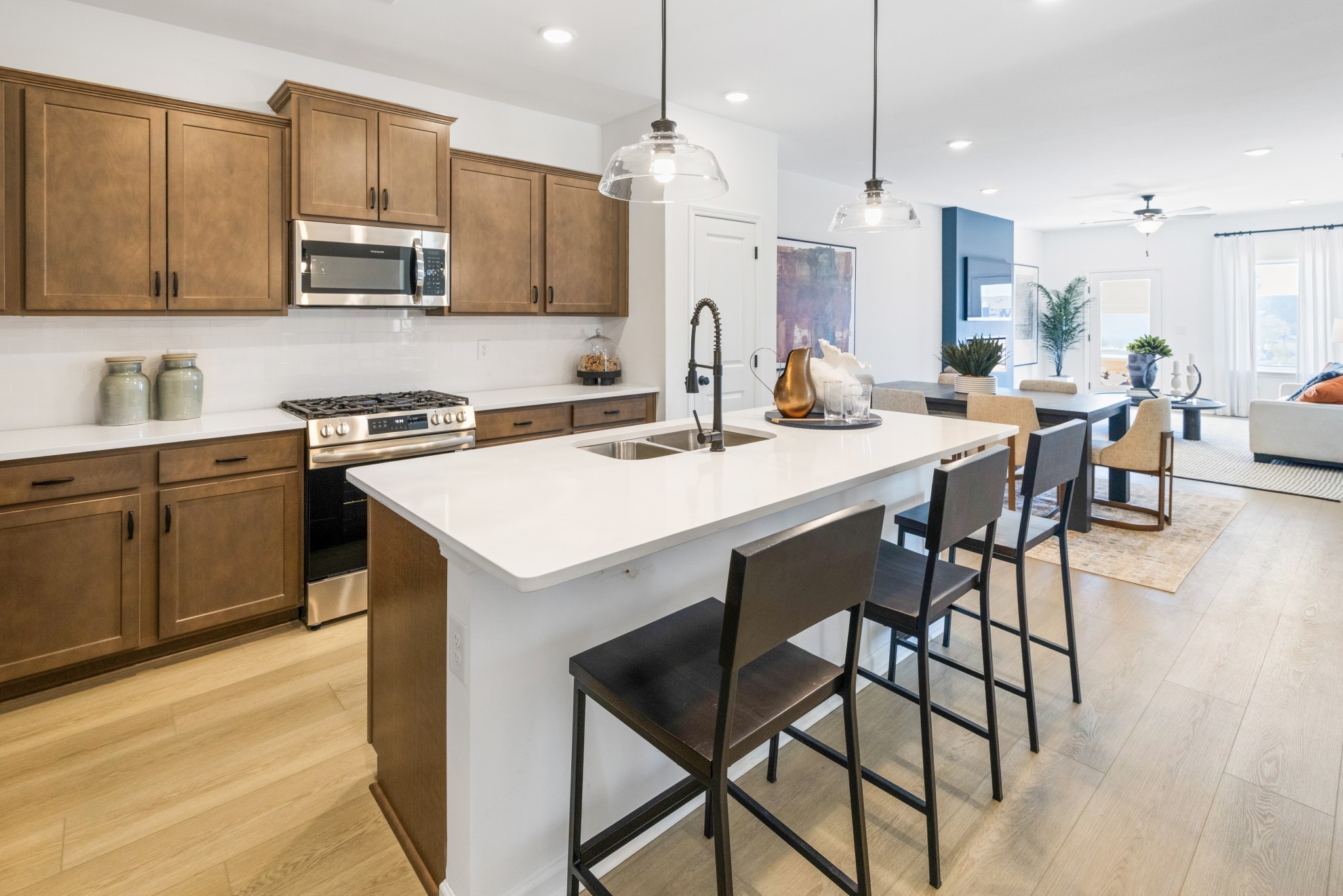 626 Romford Blvd